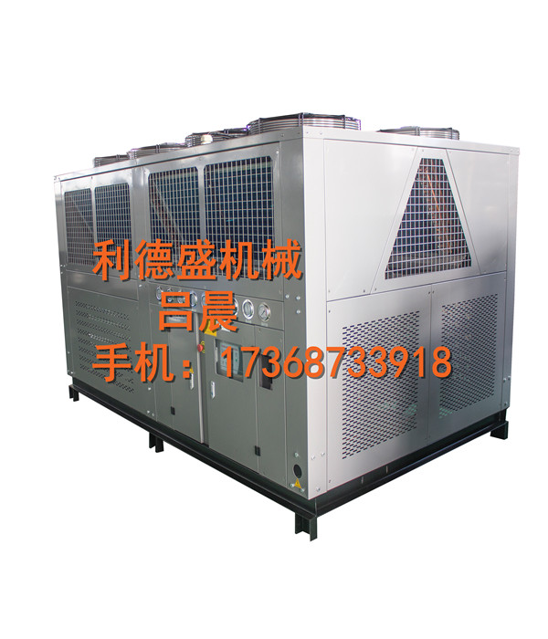 40匹風冷式冷水機(1)