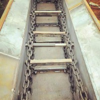 供應FU型鏈式輸送機 礦山行業水平鏈式刮板機 爬坡輸送機制造