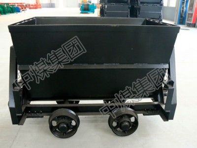 翻斗式礦車 結(jié)構(gòu)牢固 外形美觀 性能可靠