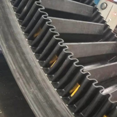 波紋擋邊傳送帶制造廠家