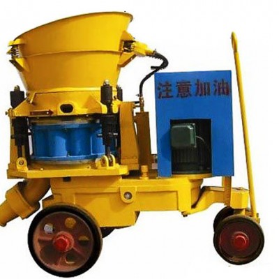 供應工程用PZ-3型噴漿機