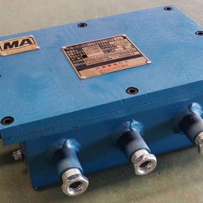 直流穩(wěn)壓電源型號參數(shù)KDW127/12本安