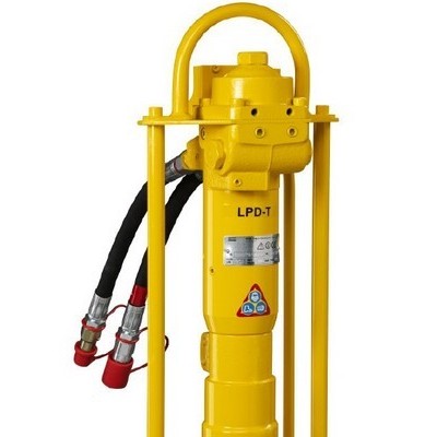 路標型材就用LPD-T液壓觸發桿立柱夯