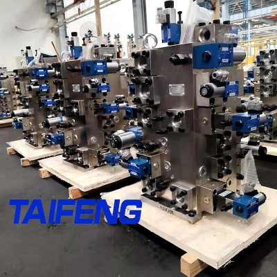 山東泰豐品牌 卷板機 二通插裝閥